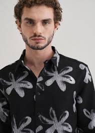 Twig Flower Waffle Dobby Black Shirt