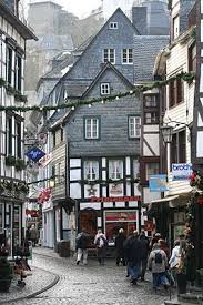 Monschau Christmas Market The Verbose Vagabond Deutsche Hauser Eifel Germany Reisen