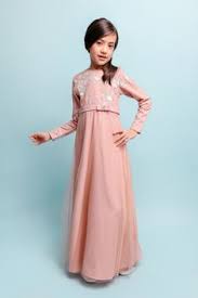 Memberikan keselesaan kepada kanak kanak semasa tidur. 9 Baju Kurung Budak Ideas Kids Dress Dress Anak Kids Outfits