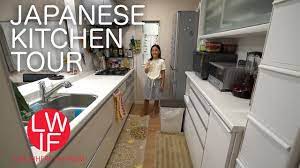 Japanese people place a lot of value on communal. This Tiny Japanese Kitchen Is Packed With A Built In Grill Pull Out Ice Drawer And A Compost Center 12 Tomatoes