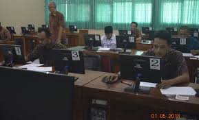 Contoh tes ujian komputer perangkat desa soal ujian praktek komputer perangkat desa. Ujian Seleksi Calon Kasi Pelayanan Desa Panggungharjo 8 Peserta Beradu Dalam Ujian Panggungharjo
