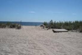 With 400 miles of glorious coastline, we in the ocean state know there's nothing better than summer on the water! Campground Details East Beach Ri Rhode Island State Parks