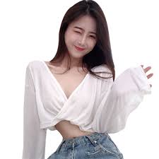 72bidadari merupakan website khusus yang menyediakan koleksi foto model panas ,model dewasa , model majalah popular dan koleksi foto model hot model indonesia. Korean Sexy Long Sleeve Crop Top Sexy Women S T Shirt V Neck Backless Tshirt Female Tops Shirts Bar Night Club Carnival T Shirt Buy At The Price Of 4 94 In Aliexpress Com
