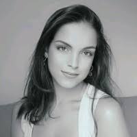 100+ "Angélina" profiles