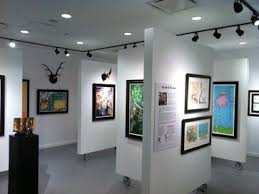 Mobile Display Walls Dr Seuss Gallery Water Tower Place Modern Other Metro By Ipax Cabinet Art Galleries Design Art Gallery Wall Art Gallery Interior