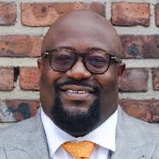 Eric Mason's Instagram, Twitter & Facebook