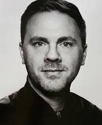 9 Influencer Marketing Speakers You Need to Know