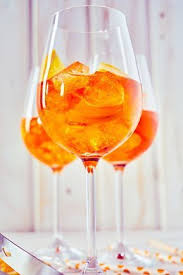 La Recette Du Spritz Le Cocktail Italien A L Orange Amere Audrey Cuisine Boisson Spritz Cocktail Italien Audrey Cuisine