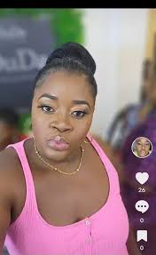 Escassez de água em Cabinda "dispara" preços das cisternas Por: Helena  Pires Nos últimos dias, a cidade de Cabinda tem enfrentado dificuldades no  fornecimento de água potável, levando muitos moradores a recorrerem