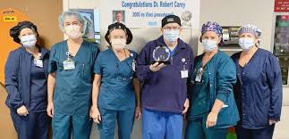Smh Physician Honored For Performing 2 000th Robotic Surgery Procedure Sarasota Magazine