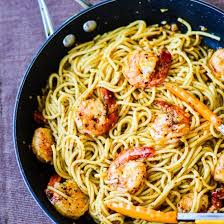 Spaghetti Aglio E Olio Tomato Basil Spicy Spaghetti Recipe Fantastic Foods From Bloggers Pasta Recipes Spaghetti Recipes Pasta