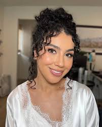 NYC • BRIDAL MAKEUP ARTIST & HAIRSTYLIST