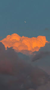 Find images of aesthetic background. Crescent Moon In The Cloudy Sky Gambar Awan Pemandangan Abstrak Ilustrasi Alam