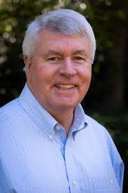 Tom Ginn's Instagram, Twitter & Facebook