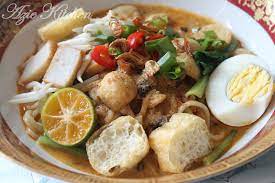 Mee Kari Kerang Azie Kitchen
