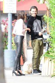 What is his sexual orientation? Thomalla Ex Gavin Rossdale Verliebt Mit Freundin Unterwegs Promiflash De
