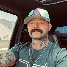 Looking for a new felt to stay warm in this winter? Shop the largest  Central and South Texas inventory of cowboy hats, this Friday 10AM to 6PM &  Saturday 10AM to 5:30PM.