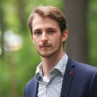 Tim Senft's Instagram, Twitter & Facebook