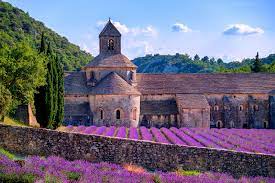 Maybe you would like to learn more about one of these? Abtei Senanque In Der Provence Inmitten Toller Lavendelfelder
