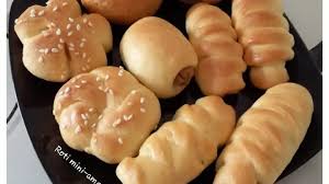 Resep roti sisir tanpa telur (eggless) btw ini, rotinya bisa dibuat tanpa mixer ya temen2, bisa diulenin pakai tangan aja, untuk loyangnya : Roti Empuk Dimanaja Com