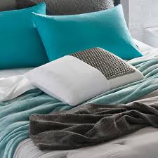 Are you wondering can memory foam pillows be washed? Comfort Revolution Charcoal Gel Memory Foam Pillow Costco