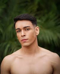 DESIGNACIÓN OFICIAL • Con mucho orgullo anunciamos que Andy Duarte ha sido  oficialmente designado para representarnos en el Mister Petite Grand  International, a realizarse a finales de este mes. Desde nuestra