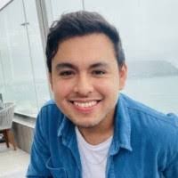 Omar Bosque's Instagram, Twitter & Facebook