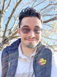 Chris Mellen's Instagram, Twitter & Facebook