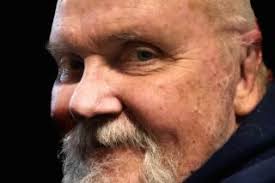 Rip Taylor , confestti comic and game show personality, dies at 84