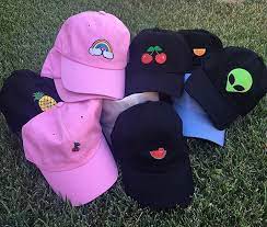 Instagram Photo By Cyberspace Shop Jun 20 2016 At 1 20am Utc Chapeus E Bones Acessorios Vintage Acessorios