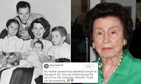 Her older daughter, nancy, announced on twitter on june 13, 2018. Frank Sinatra S First Wife Nancy Dies At The Age Of 101 Daily Mail Online