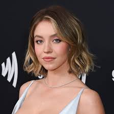 Heres Your First Look At Sydney Sweeney As Incredible Christy Martin
