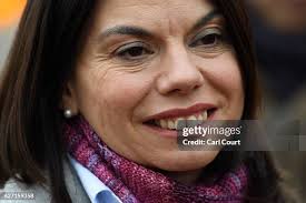 250 Sarah Jane Olney Photos & High Res Pictures