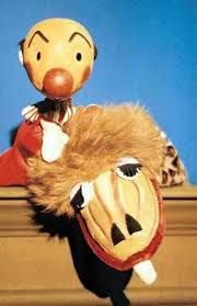 Ollie tries to find out what kukla and fran want for christmas. 140 Kukla Fran And Ollie Ideas Ollie Childhood Memories Classic Tv