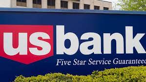 Us bank has 5096 branches in the us, the bank is open in 46 state and 1751 cities in the country. U S Bancorp Could Close Up To 450 Branches 9news Com
