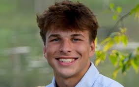 Senior Wins Personal Budgeting Challenge