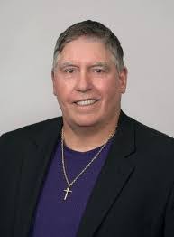 Troy Geis's Instagram, Twitter & Facebook