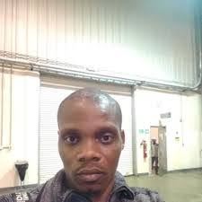 Shaun Bott's Instagram, Twitter & Facebook