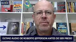 Jefferson foi preso em um de seus endereços no interior do rio de janeiro, de acordo com uma das fontes, depois da polícia federal fazer operações de busca e apreensão em diversos endereços. Ezbzoa Bxq8zhm