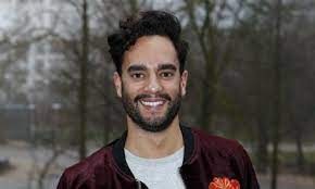 In 2008 speelde hij in de musical les misérables, waar hij de rol speelde van studentenleider enjolras. Freek Bartels Photos News And Videos Trivia And Quotes Famousfix
