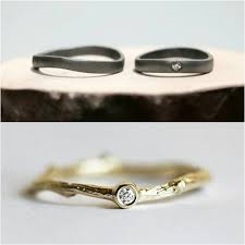 Setiap model ataupun batu permata memiliki maknanya tersendiri yang dapat menyesuaikan dengan kisah cinta dengan pasangan. Inspirasi Desain Cincin Tunangan Yang Dapat Membuat Si Dia Berkata Ya