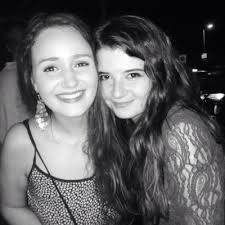 Sarah McCartney (@Sazmccartney)