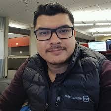 Dan Applegate's Instagram, Twitter & Facebook