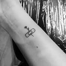 Minimalist Tattoos Line Minimalist Tattoos Minimalistische Tatowierungslinie Ligne De Tatouages Mini Minimalist Tattoo Small Simplistic Tattoos Tattoos