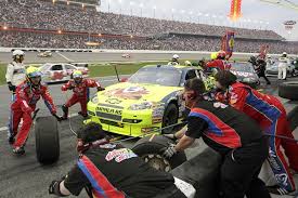 This dream job contest is a bit different than the rest. Working On A Sprint Cup Pit Crew Is A Job For Real Athletes Espn