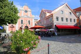 Unsere ferienwohnung laubenberg ist ausgelegt für bis zu 5 personen und erstreckt sich auf ca. Gunstige Monteurzimmer Kempten Mit Internet Wifi Monteurwohnung Zimmervermietung
