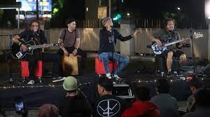 Steven & coconuttreez memperkenalkan single fallin di musik asyik inews.id. Profil Steven And Coconut Treez Band Reggae Yang Baru Kehilangan Personilnya