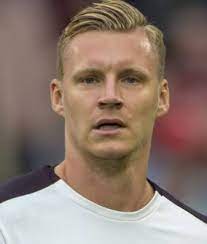 La falta de ideas de dinamarca en ataque es alarmante. Hradecky Deal Darum Baut Bayer Vor Kicker