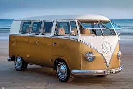 We are currently filming an adventure travel series about overlanding around the world in a 1973 vw bus called boomerang. Volkswagen Brendan Ray Gold Kombi Iii Poster Plakat Kaufen Bei Europosters