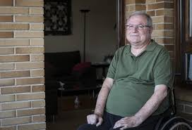 La ela es una enfermedad neurodegenerativa sin causas conocidas que afecta cada año en españa a unas 900 personas, principalmente hombres. Enfermo De La Ela Es Una Enfermedad Muy Brusca Pero Que Nadie Se Rinda Iisa